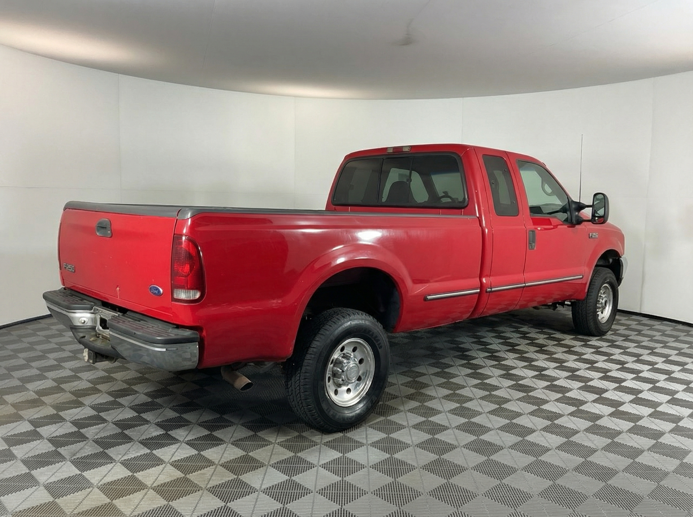 1999 Ford F-250SD — photo 1