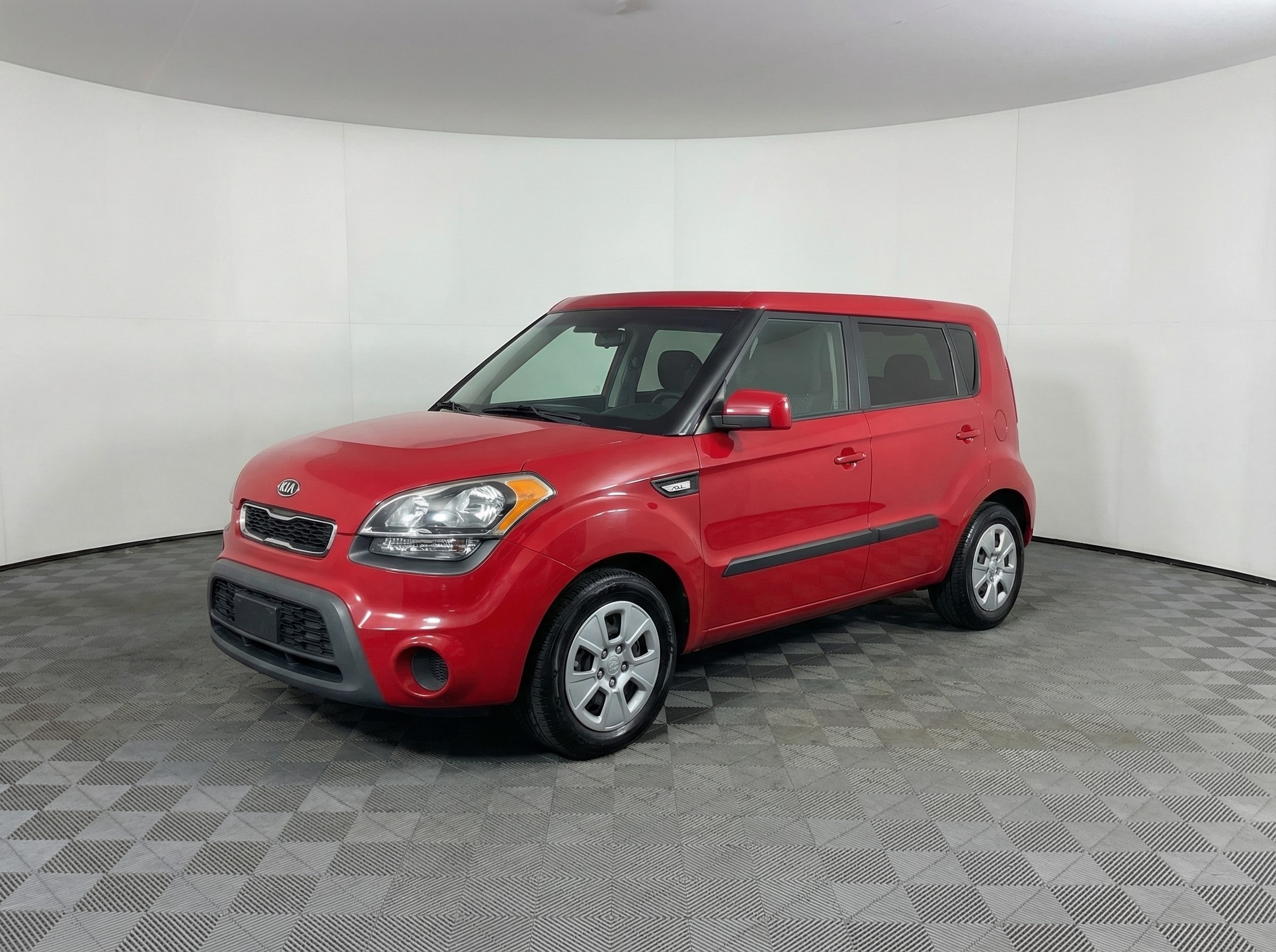2013 Kia Soul Base — photo 2