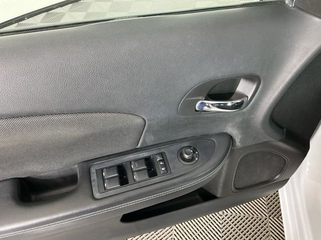 2014 Dodge Avenger — photo 4