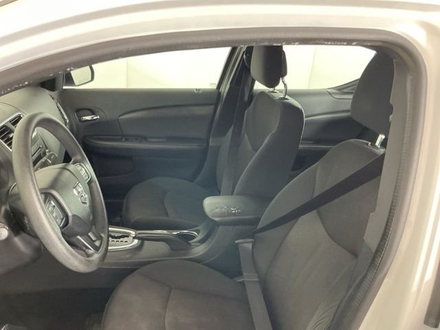 2014 Dodge Avenger — photo 5