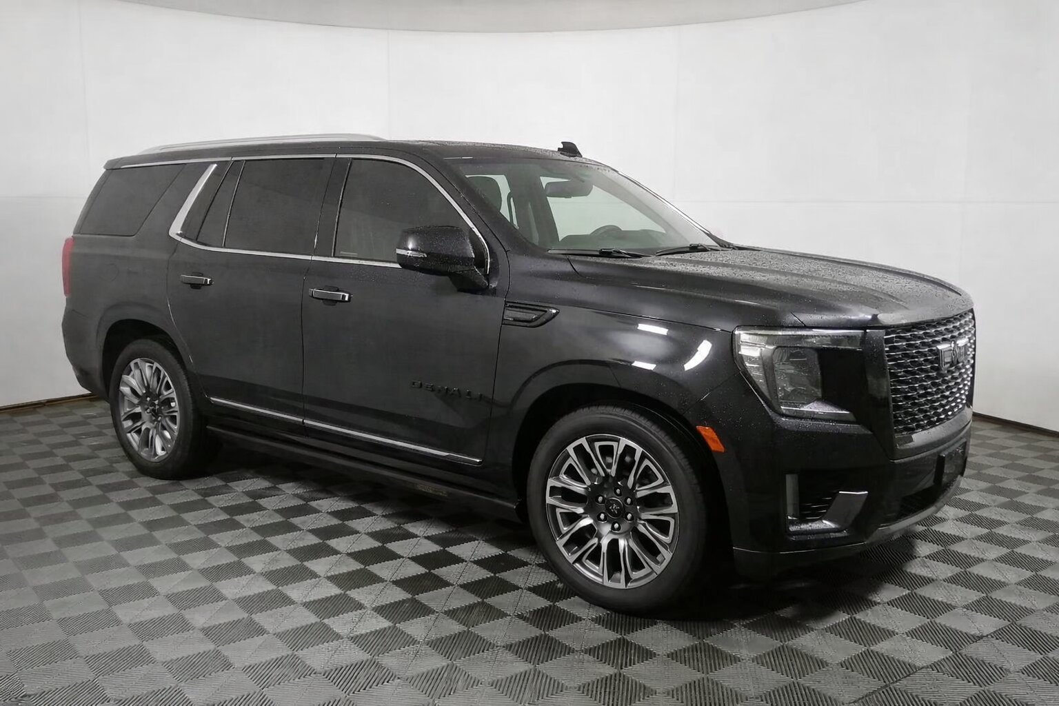 2024 GMC Yukon — photo 6