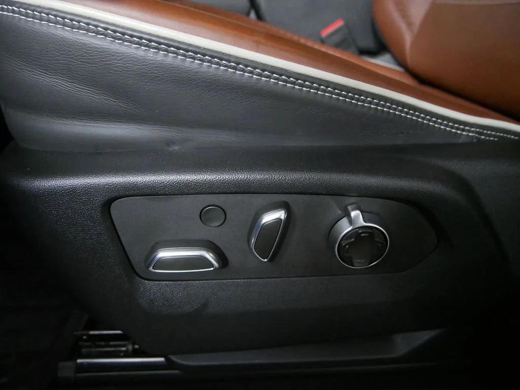2024 GMC Yukon — photo 14