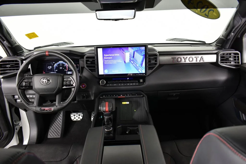 2024 Toyota Tundra — photo 32
