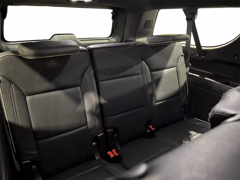 2023 GMC Yukon — photo 12
