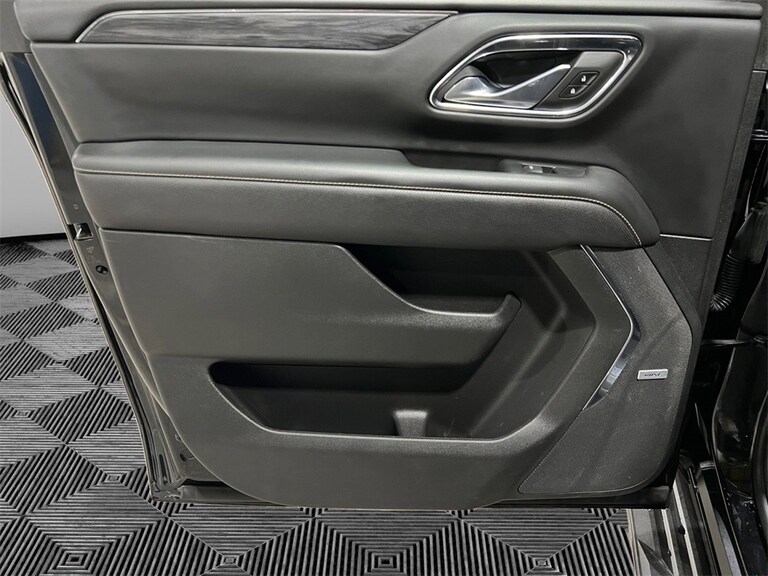 2023 GMC Yukon — photo 16